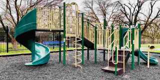 Pleasanton Laguna Vista 2 Bed / 1 bath, updated kitchen & bathroom, Two Year Lease required, Community Pool! Gallery 22