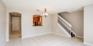 2281 NE 42nd Cir Gallery 4