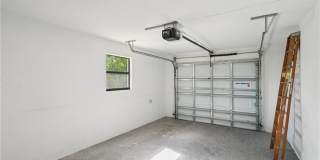 1503 E 14th St Gallery 28