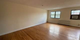 5424 Fifth Avenue Gallery 93