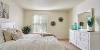 Summer Entrada Apartments Gallery 17