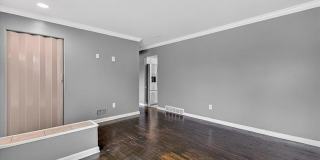 35669 Hees Street Gallery 9