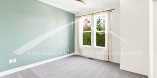 Gorgeous Townhouse with Central AC and Rooftop Deck Gallery 19