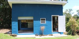 Beautiful 2 bedroom Lakefront Home Gallery 44
