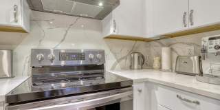 7598-N LAKESIDE VILLAGE Drive Gallery 13