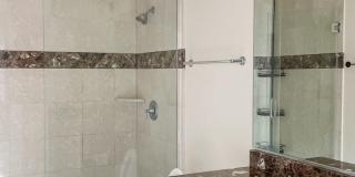 3229-31 N Kenmore Gallery 8