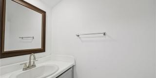 372 Circuit Lane Gallery 10