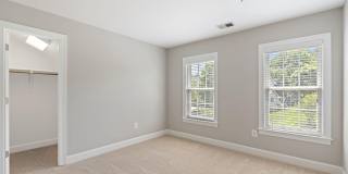 15436 SYMONDSBURY Way Gallery 41