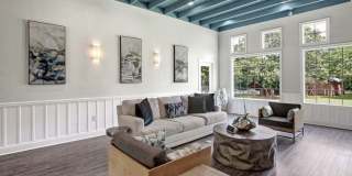 Eastwood Village Gallery 23