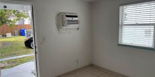 921 N 17th Ct Gallery 5
