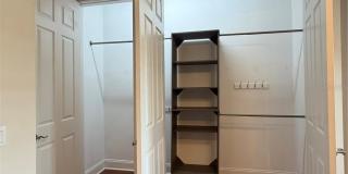 2208 SOHO BAY COURT Gallery 24