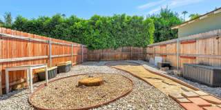 7322 Lindley Avenue Gallery 8