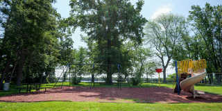 Delaire Landing Gallery 52