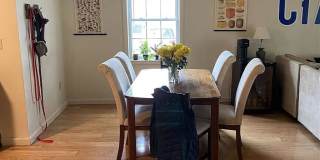 Modern Triplex Apartment with 1 Parking Included.  Conveniently Located.  NO FEE Gallery 7