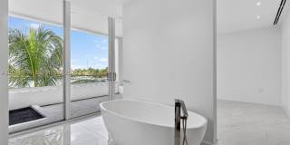 3750 Yacht Club Dr Gallery 37