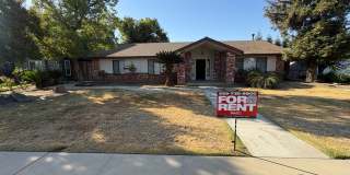 Great Neighborhood Dinuba Home Available Now! Gallery 1