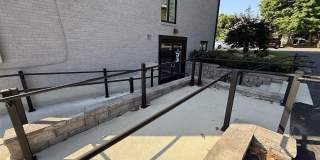 300 W Dixie Highway Gallery 4