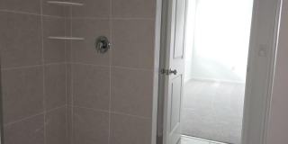 Westview Single Family Home 4 beds 2,5 Baths Gallery 15