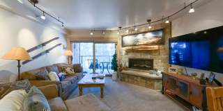 Walk to Town, Overlooking Carter Park, Garage Parking - Updated 2 Bed/2 Bath Available Now for Ski Season Gallery 1