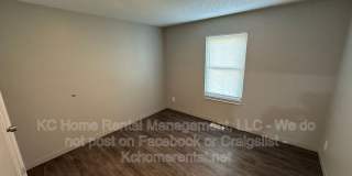 1525 Jackson Ave. Gallery 20