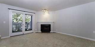 12023 SE 60th St Unit F Gallery 6