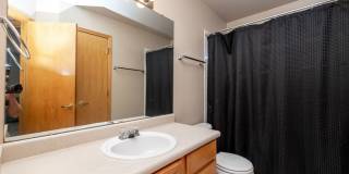 3 bed, 2.5 bath Home in English Ranch Neighborhood Gallery 16