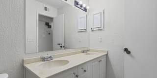 7129 ORIZABA Avenue Gallery 21