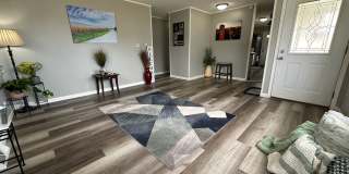 Spacious 2 bed, 1 bath home for rent in NE Waterloo available IMMEDIATELY . Gallery 1