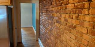 Charming Historic townhouse in downtown Frederick available mid June! Gallery 23