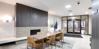 2255 Wisconsin Gallery 16