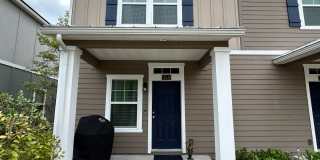 Great 3/2.5 Townhome in Nassau Station Gallery 1