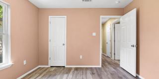 906 Attas Avenue Gallery 6