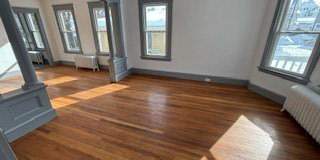 14 Guilfoile Street unit: 2 Gallery 1