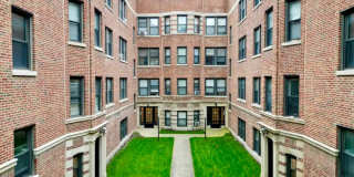 6439 North Hamilton Avenue - Garden Gallery 11