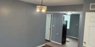 Recent Rehabbed 2- 2bedroom 1 bath apartments Gallery 29