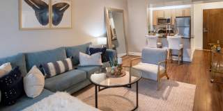 Spinnaker Bay at Harbor East Gallery 32