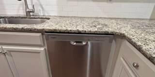 Beautiful 3bed, 2bath Home in Park Circle Gallery 23