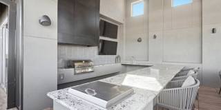 Avalon Lowry Gallery 48