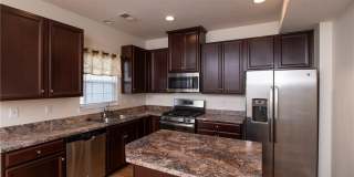 1719 St Johns Ln Gallery 16