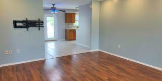Cute Annual Single Family Home – Near Shamrock Park and South Venice Ferry and Boat launch! Gallery 7
