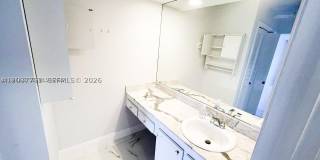 6395 Bay Club Dr Gallery 18