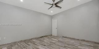 740 NW 105th Pl # A6 (A12004000) Gallery 21