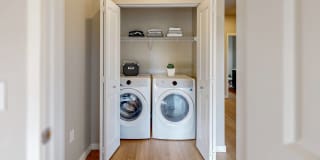 The Sixton Apartments Gallery 30