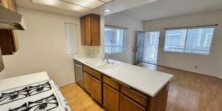 Charming 2 Bedroom-2Bath Condo in Garden Grove! Gallery 8