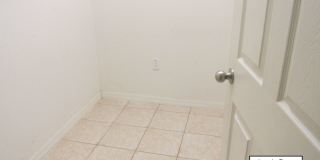3 bedrooms 2 bath home for rent at 3838 Golden Knot Drive, Kissimmee, fl. 34746. Gallery 18
