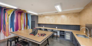AMLI Lenox Gallery 18