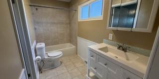 6475 Sandfield Drive Gallery 19