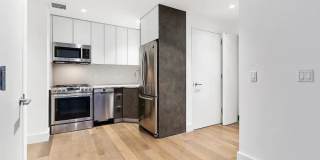 227 Lexington Avenue Gallery 5