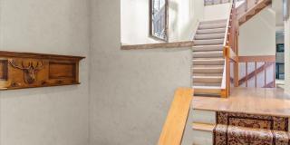 117 W Hyman Gallery 21