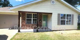 1412 Walnut Gallery 1